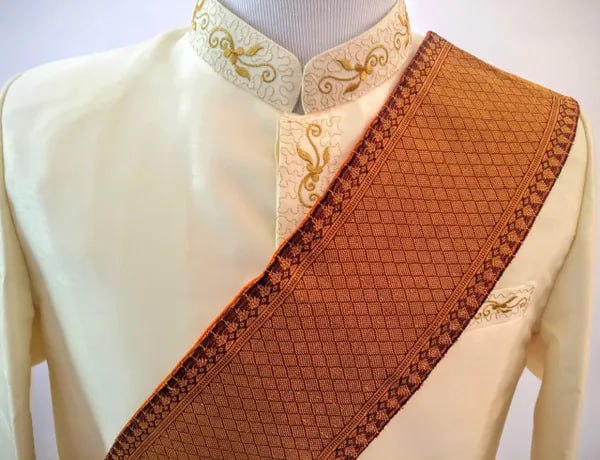 Men's Formal Ceremonial Shirt and Pa Bieng - Medium
