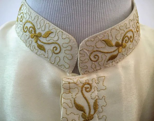 Men's Formal Ceremonial Shirt and Pa Bieng - Medium