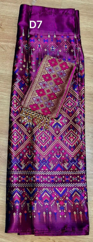 Set of Lao sinh Wrap around Skirt with Lao sinh /pha being Lao Silk Free Size.Ready to wear.