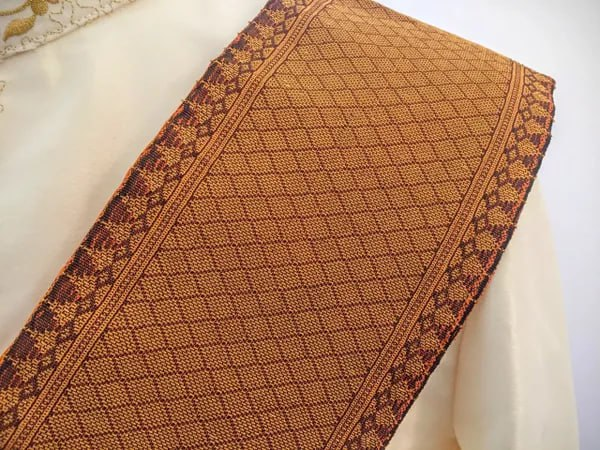 Men's Formal Ceremonial Shirt and Pa Bieng - Medium